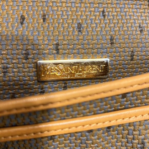 Vintage Authentic YSL Crossbody bag - Picture 6 of 11